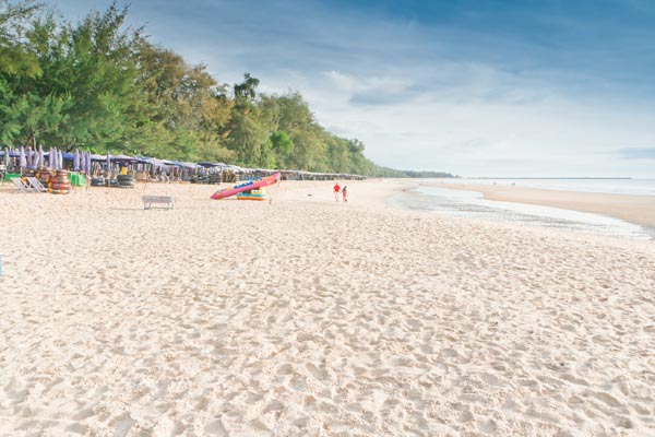 ชะอำ หาดชะอำ