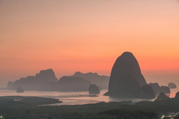 สถานที่กางเต็นท์ สถานที่กางเต็นท์