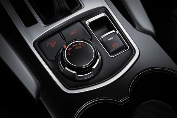 Mitsubishi Pajero Sport 2017 GT-Premium 4WD Mitsubishi Pajero Sport 2017 GT-Premium 4WD