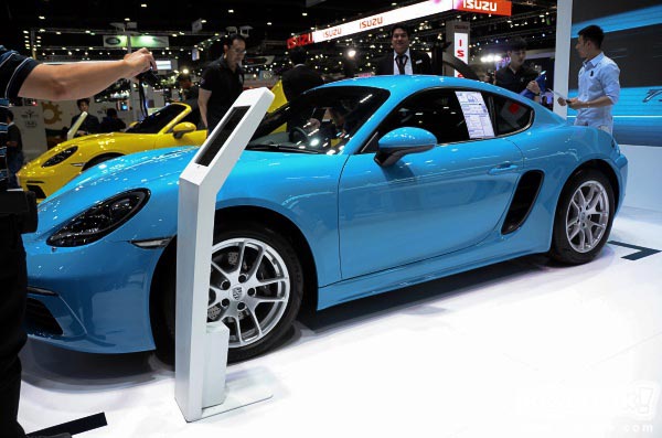 Porsche 718 Cayman 2017 Porsche 718 Cayman 2017
