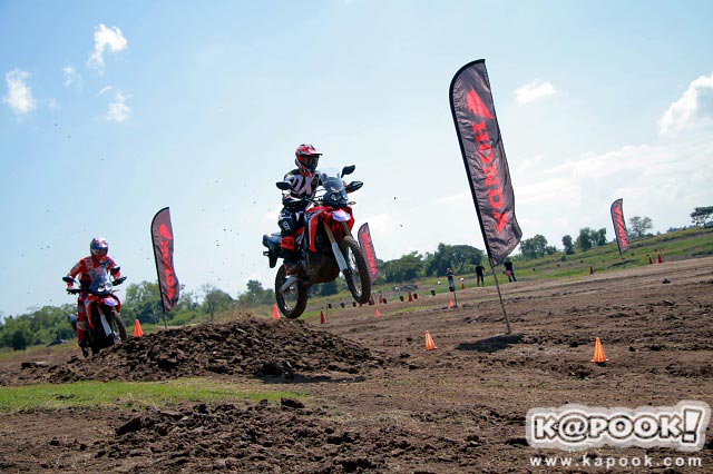 Honda CRF250Rally H2C Honda CRF250Rally H2C