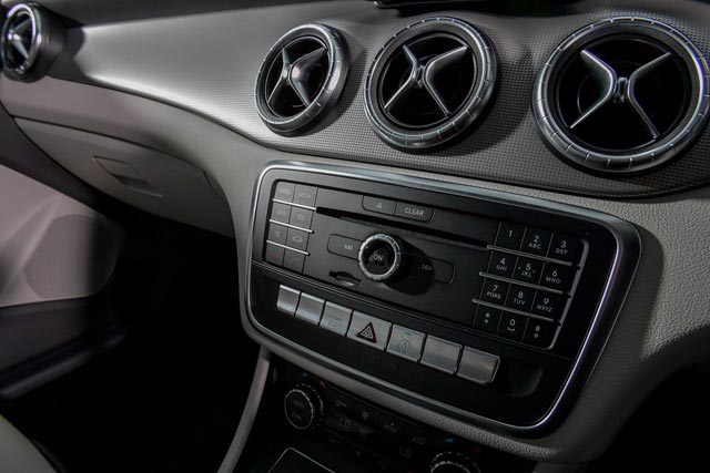 Mercedes-Benz CLA-Class 2017 Mercedes-Benz CLA-Class 2017