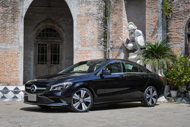 Mercedes-Benz CLA-Class 2017 Mercedes-Benz CLA-Class 2017