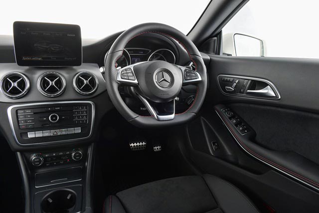 Mercedes-Benz CLA-Class 2017 Mercedes-Benz CLA-Class 2017