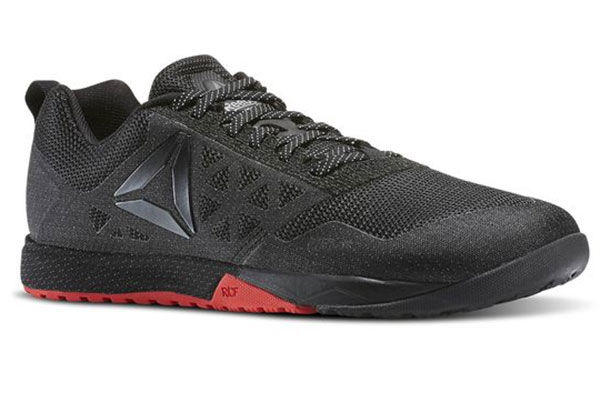 รองเท้าออกกําลังกาย รองเท้าออกกําลังกาย