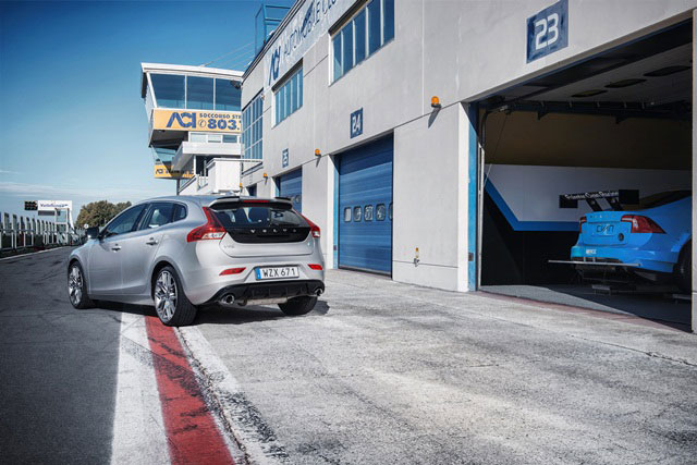 Volvo V40 T4 Volvo V40 T4