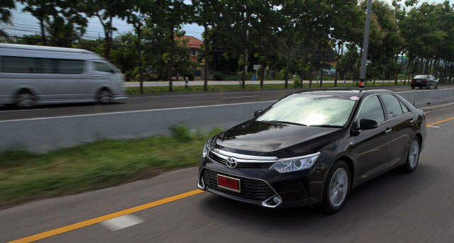 Test Drive Toyota Camry 2016 Test Drive Toyota Camry 2016