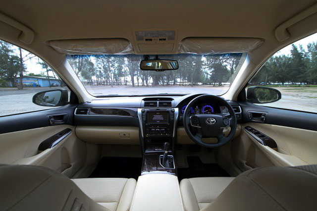Test Drive Toyota Camry 2016 Test Drive Toyota Camry 2016