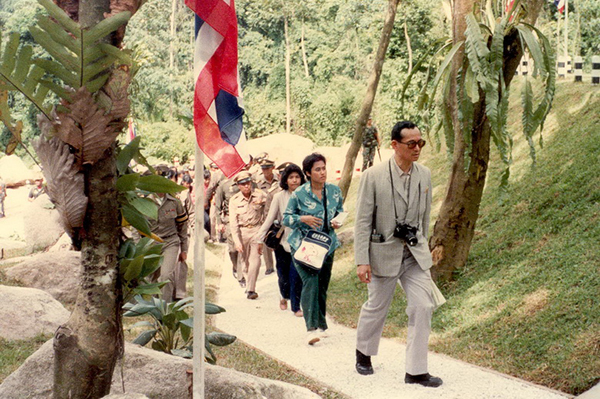 พระบาทสมเด็จพระเจ้าอยู่หัว พระบาทสมเด็จพระเจ้าอยู่หัว