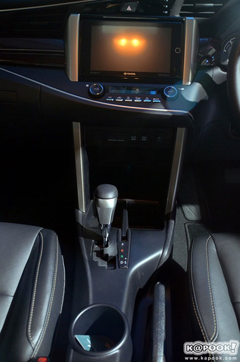 Toyota Innova Crysta 2017 Toyota Innova Crysta 2017