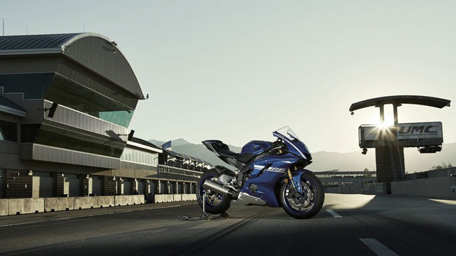 Yamaha YZF-R6 Yamaha YZF-R6