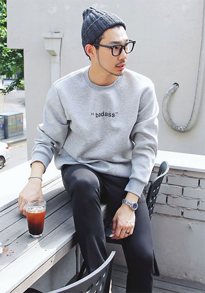 เสื้อสีเทา เสื้อสีเทา