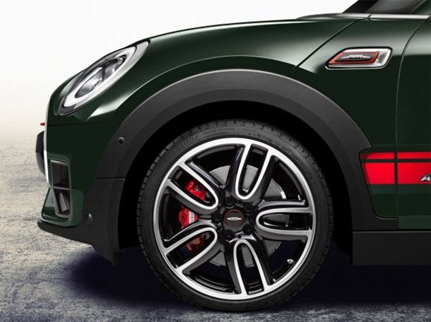 MINI John Cooper Works Clubman 2017 MINI John Cooper Works Clubman 2017