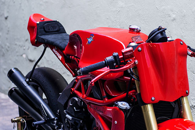 Deus EX Machina Ago TT Deus EX Machina Ago TT