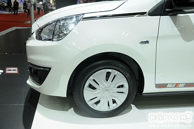 Mitsubishi Attrage 2016 Mitsubishi Attrage 2016