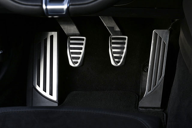 Alfa Romeo Giulia Quadrifoglio Alfa Romeo Giulia Quadrifoglio
