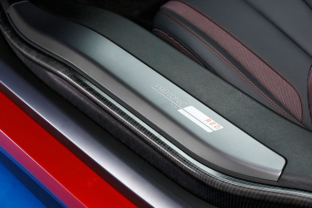 BMW i8 Protronic Red BMW i8 Protronic Red