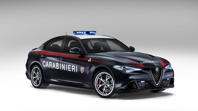 Alfa Romeo Giulia Quadrifoglio Alfa Romeo Giulia Quadrifoglio
