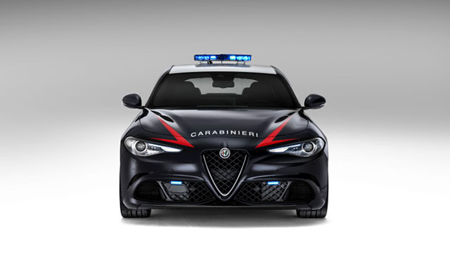 Alfa Romeo Giulia Quadrifoglio Alfa Romeo Giulia Quadrifoglio