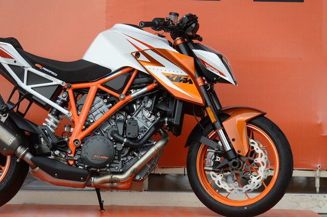 KTM 1290 Super Duke R Special Edition KTM 1290 Super Duke R Special Edition
