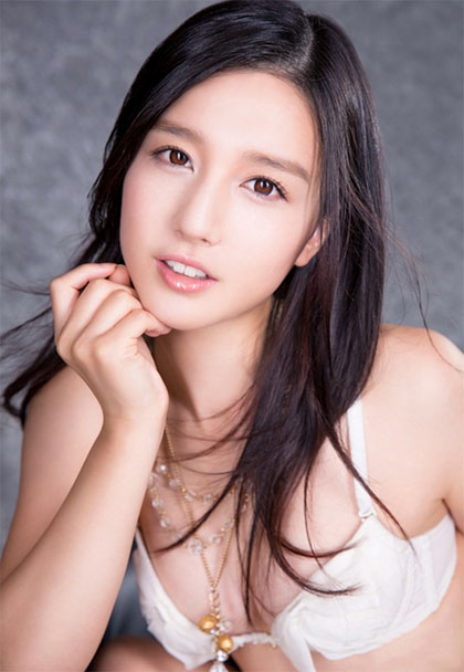 Iori Kogawa Iori Kogawa