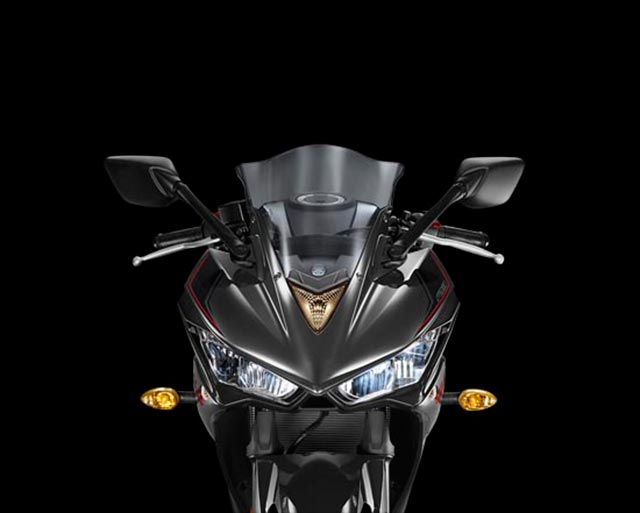 Yamaha YZF-R3 Yamaha YZF-R3