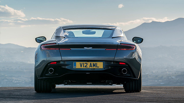 Aston Martin DB11 Aston Martin DB11
