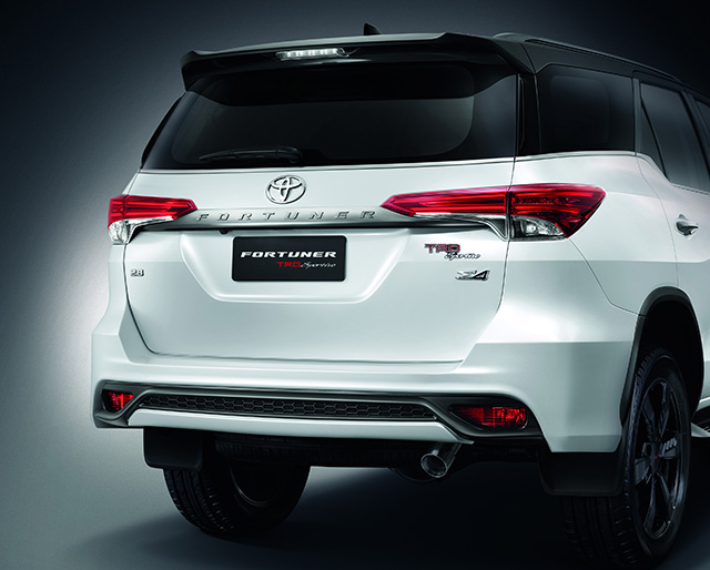 Toyota Fortuner TRD Toyota Fortuner TRD