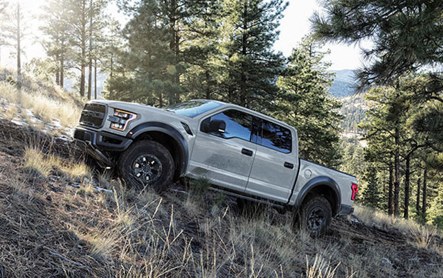 Ford F-150 Raptor SuperCrew Ford F-150 Raptor SuperCrew