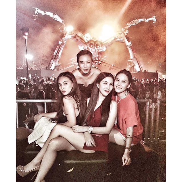 ชาคริต วุ้นเส้น สวีทหวาน