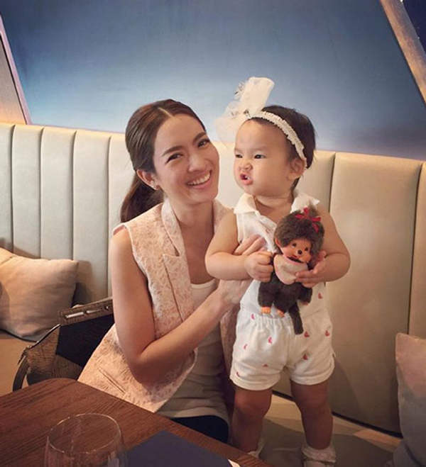 แอฟ ทักษอร สุดทน บล็อก IG คนด่า น้องปีใหม่ หยาบคาย แอฟ ทักษอร สุดทน บล็อก IG คนด่า น้องปีใหม่ หยาบคายแอฟ ทักษอร สุดทน บล็อก IG คนด่า น้องปีใหม่ หยาบคาย