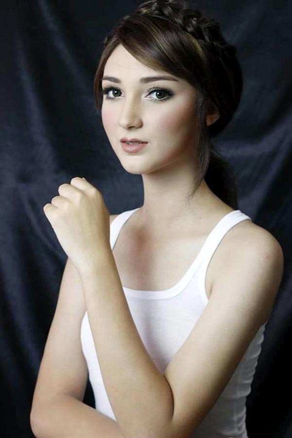 น้องบอมเบย์ กะเทยสวยไม่ศัลย์ น้องบอมเบย์ กะเทยสวยไม่ศัลย์