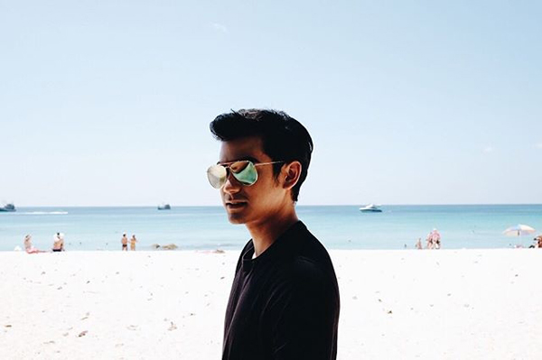 ฌอห์ณ เอสเธอร์ ควงคู่ย้ำสัมพันธ์ ยังรักกันเหมือนเดิม