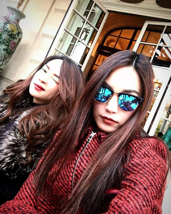 เมย์ หนิง ครีม เป้ย แท็คทีมเที่ยวปารีส เมย์ หนิง ครีม เป้ย แท็คทีมเที่ยวปารีส