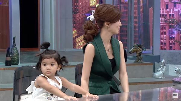 โบว์ แวนด้า โบว์ แวนด้า