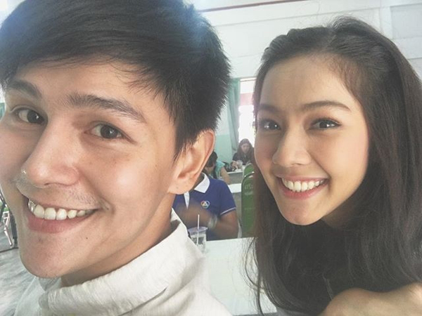 เม้าท์แซ่ด !! พีพี พัชญา แอบซุ่มปลูกต้นรัก ปาแปง พรหมพิริยะ เม้าท์แซ่ด !! พีพี พัชญา แอบซุ่มปลูกต้นรัก ปาแปง พรหมพิริยะ