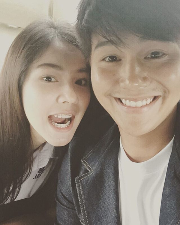 เม้าท์แซ่ด !! พีพี พัชญา แอบซุ่มปลูกต้นรัก ปาแปง พรหมพิริยะ เม้าท์แซ่ด !! พีพี พัชญา แอบซุ่มปลูกต้นรัก ปาแปง พรหมพิริยะ