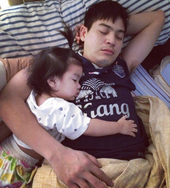 ปอ ทฤษฎี น้องมะลิ ปอ ทฤษฎี น้องมะลิ
