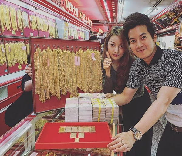 เชน ธนา เผยฤกษ์แต่งงาน เจมส์ กณิการ์ เชน ธนา เผยฤกษ์แต่งงาน เจมส์ กณิการ์