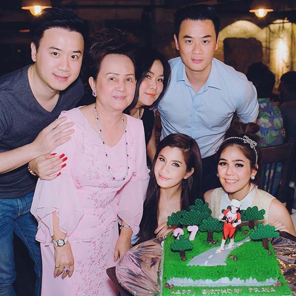 ชมพู่ อารยา - น็อต วิศรุต ชมพู่ อารยา - น็อต วิศรุต