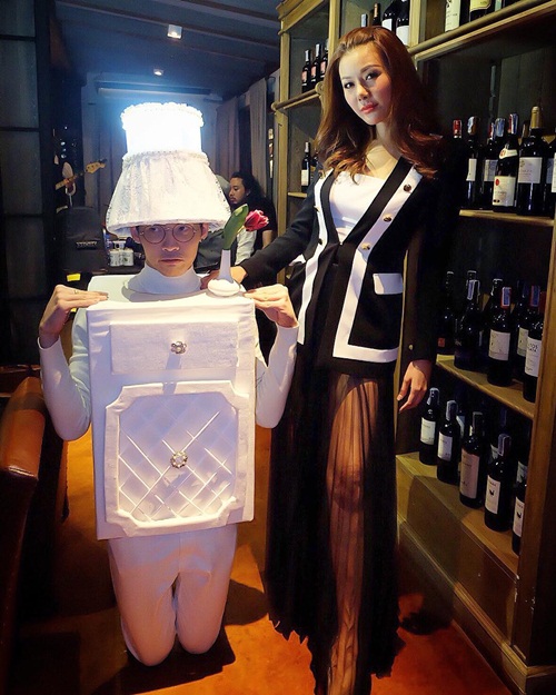 รวมภาพแก๊งซุปตาร์ สวมชุดอลังจัดเต็ม ร่วมปาร์ตี้วันเกิด ชาย อานันท์ทวีป รวมภาพแก๊งซุปตาร์ สวมชุดอลังจัดเต็ม ร่วมปาร์ตี้วันเกิด ชาย อานันท์ทวีป