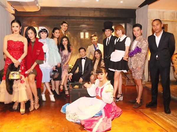 รวมภาพแก๊งซุปตาร์ สวมชุดอลังจัดเต็ม ร่วมปาร์ตี้วันเกิด ชาย อานันท์ทวีป รวมภาพแก๊งซุปตาร์ สวมชุดอลังจัดเต็ม ร่วมปาร์ตี้วันเกิด ชาย อานันท์ทวีป