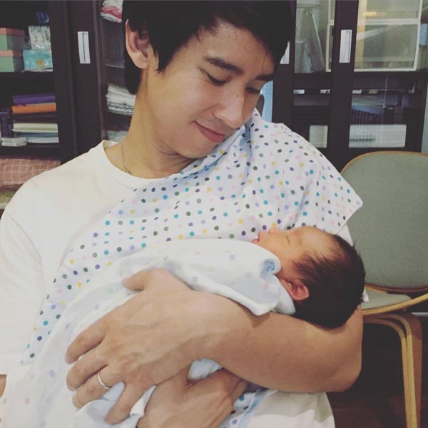 ต่าย ชุติมา - ไฮโซทิม พิธา ต่าย ชุติมา - ไฮโซทิม พิธา