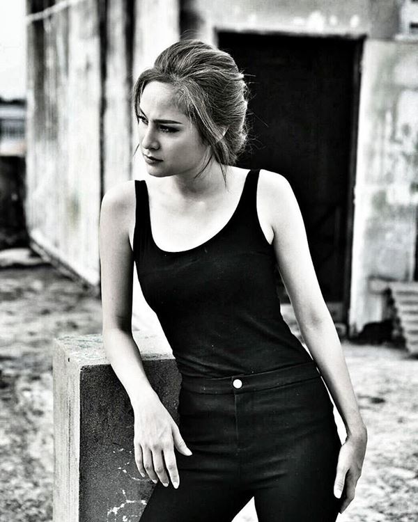 ขวัญ อุษามณี ขวัญ อุษามณี