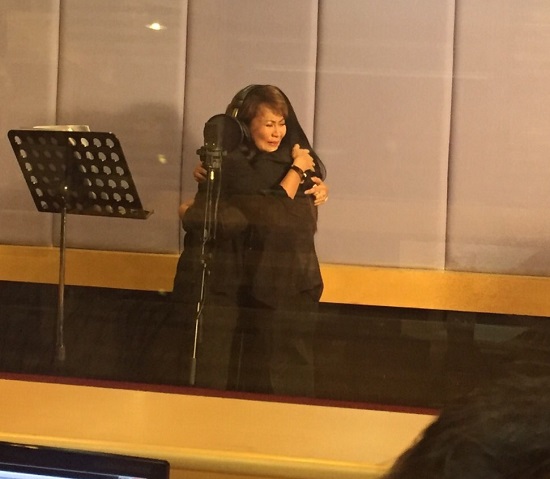 เพลงฟ้าร้องไห้
