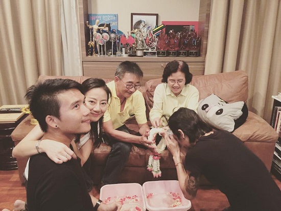 พี่สาวตูน บอดี้สแลม พี่สาวตูน บอดี้สแลม