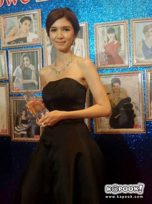 โบว์ แวนด้า โบว์ แวนด้า