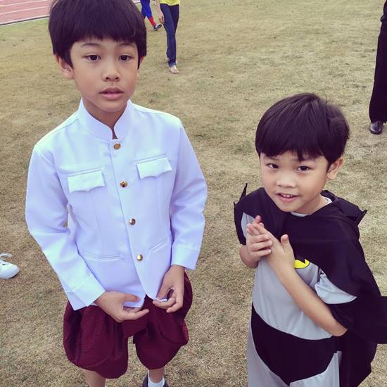 น้องคุน น้องจุน ลูกชายพ่อเคน แม่หน่อย น้องคุน น้องจุน ลูกชายพ่อเคน แม่หน่อย