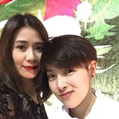 จอยซ์ TK จอยซ์ TK