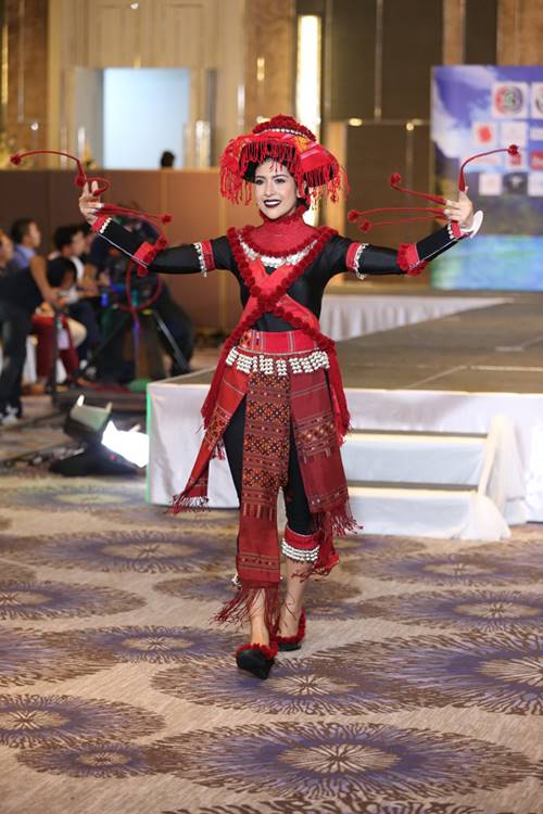 มิสยูนิเวิร์สไทยแลนด์ 2016 มิสยูนิเวิร์สไทยแลนด์ 2016